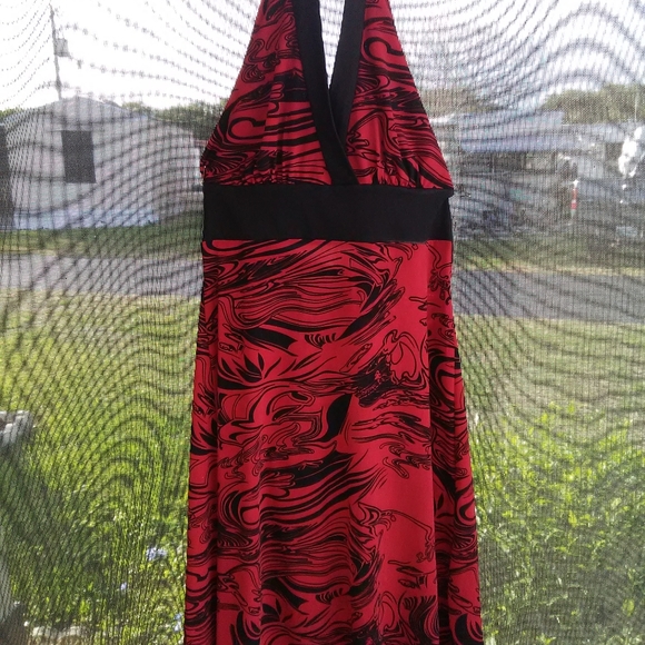 Dress - Picture 5 of 5